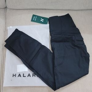 Halara leggings small
